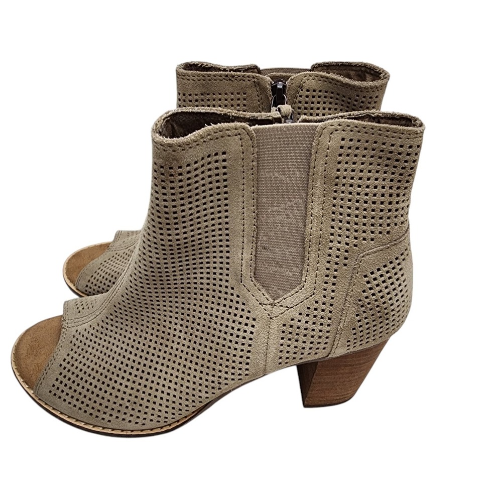 Toms‎ Majorca Ankle Peep Toe Boots Size 8 Perforated Suede Side Zip Block Heel